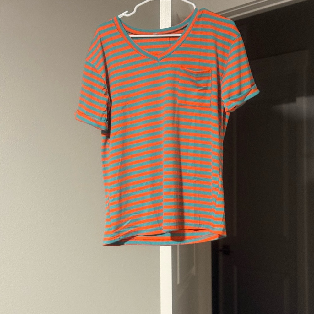 Women's Short Sleeve V-Neck Stripe Tee in Coral and Teal